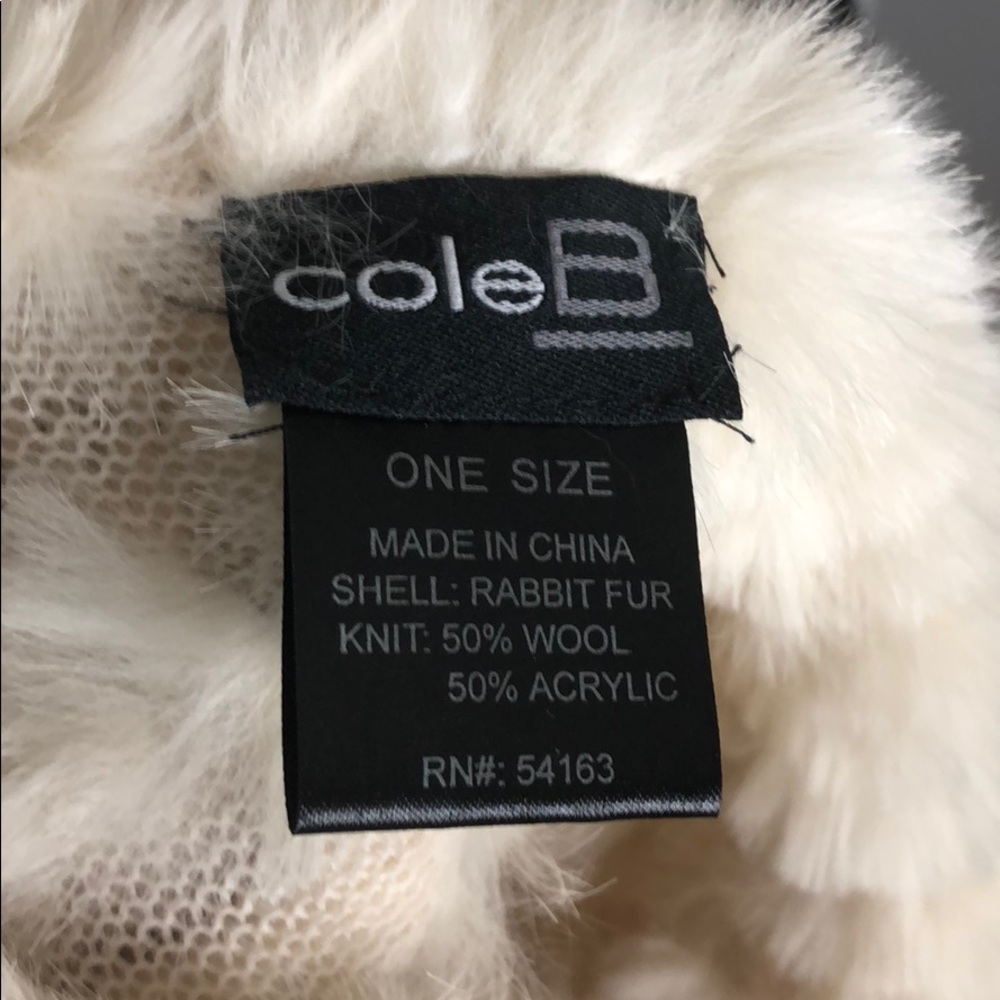 Cole B Rabbit fur Poncho - Picture 5 of 5